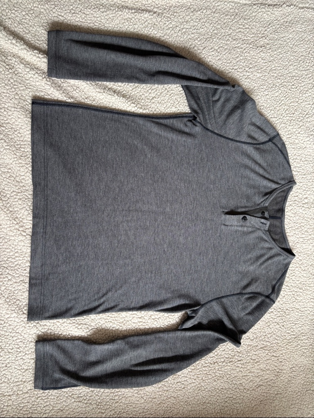 lululemon athletica Men's Crewneck Henley Sweater - Charcoal Gray